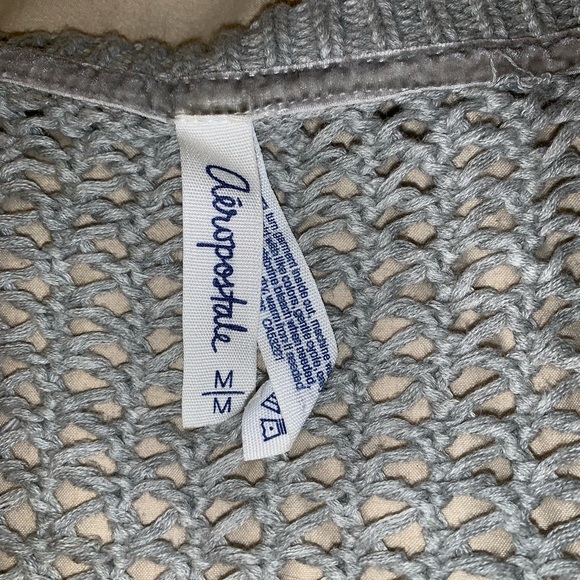 sweater - Picture 2 of 2